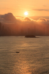 Sunrise in Skyline of Balne&aacute;rio Cambori&uacute; 