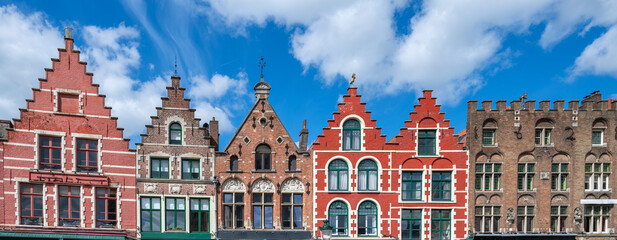 Obraz premium Beautiful architecture at market square in Bruges, Belgium