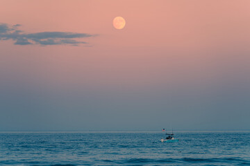 Fototapeta premium Sunset on the beach 