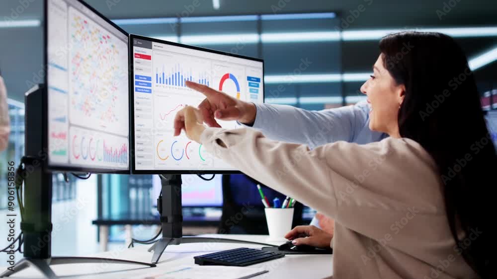 Poster Data Analyst Using Data Analytics KPI