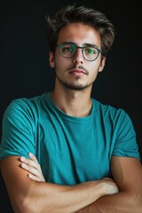 Obraz premium Man Wearing Glasses and Green Shirt
