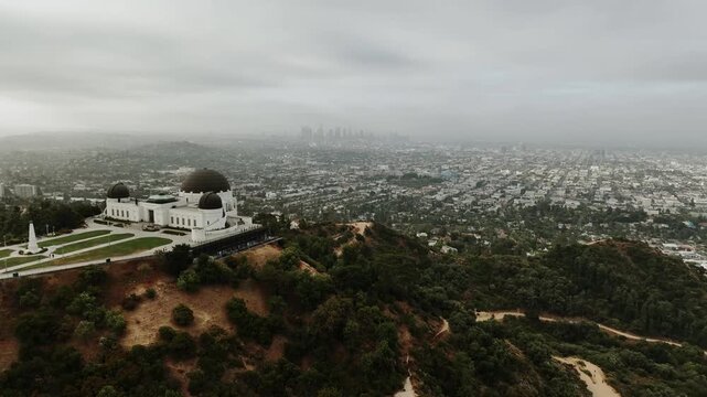Hollywood Overlook and Griffith Observatory: Aerial Views of Downtown Los Angeles and Scenic Rocks