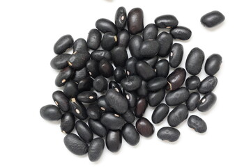 Black bean isolate on white background 
