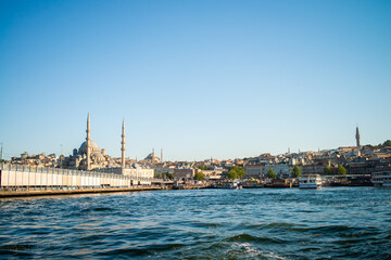 Naklejka premium Istanbul's Timeless Beauty: Haliç View with Süleymaniye Mosque