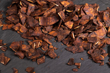 chocolate chips made from coconut pulp fried in chocolate