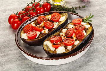 Baked eggplant with cheese and tomato