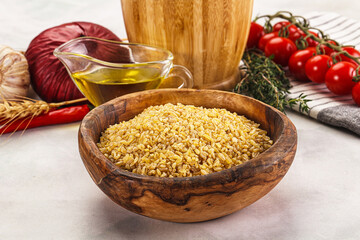 Dry wheat bulgur fow cooking