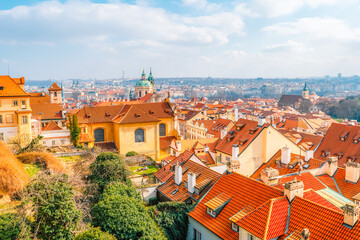 Obraz premium View of the city Prague and the Vltava river with Charles bridge from prague castle, hradcany in Prague, Czech Republic.
