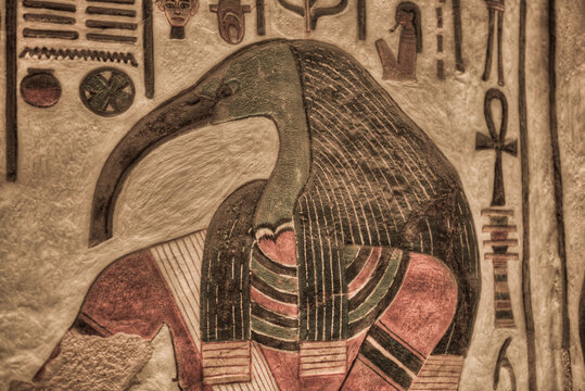 Image of God Thoth, Paintings and Relief, Tomb of Nefertari, QV66, Valley of the Queens, Ancient Thebes, UNESCO World Heritage Site, Luxor, Egypt, North Africa, Africa