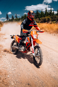 Seattle, WA, USA
August 2, 2024
KTM 500 