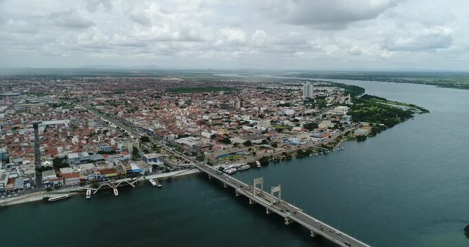 Ponte sobre Rio Francisco, Petrolina e Joazeiro da Bahia
