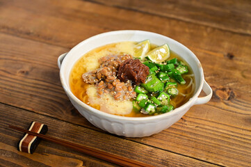 梅干しと納豆とろろオクラ素麺
