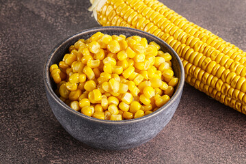 Marinated corn in the bowl