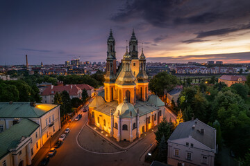 Fototapety na wymiar - Fototapeta24.pl