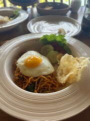 朝食　ミーゴレン