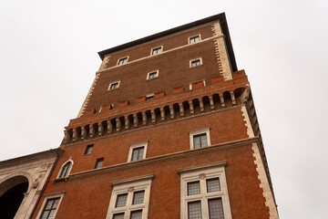 Fototapeta premium A renaissance Italian tower