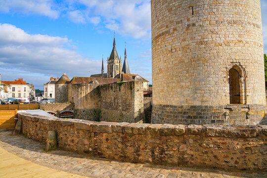 Castle of Dourdan, a medieval town in the French department of Essonne in Paris Region - Military fortification built for Philip Augustus in the 1220s