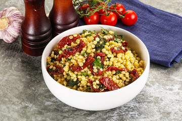 Vegetarian Pasta ptitim with vegetables