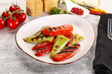 Grilled Bell Pepper - green and red