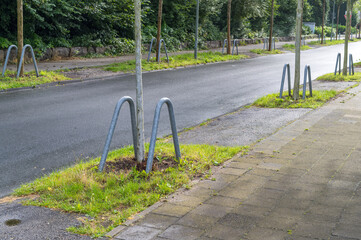 metal brackets protect street trees