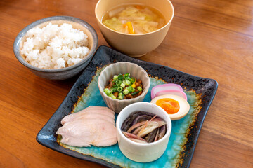 美味しそうな和風朝食