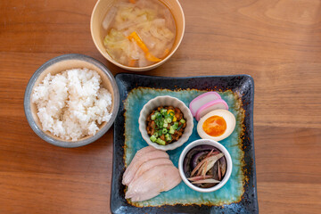 美味しそうな和風朝食