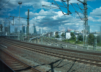Fototapeta premium Frankfurt- Innenstadt mit Hauptbahnhof