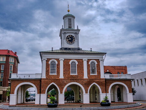 Market house full view with stormy cloud background empty streets