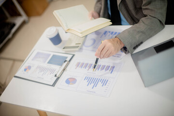 Work planning and investment in personal business