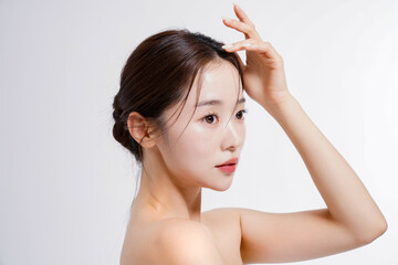 美しい若い女性の美容ポートレート