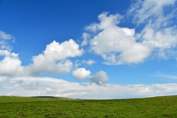 Photo of the mountains and valleys of Qilian Mountains, Qinghai Province, China