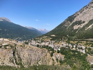 Paysage de montagne dans les alpes à Briançon