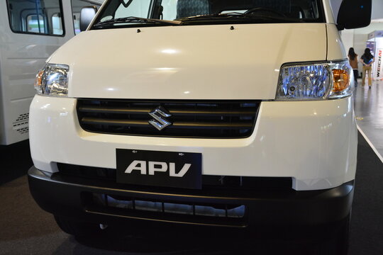 Suzuki apv at Philippine commercial vehicle show in Pasay, Philippines