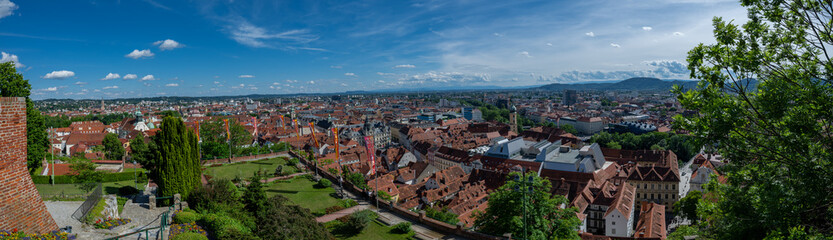 Obraz premium Panoramic View over Graz, Austria