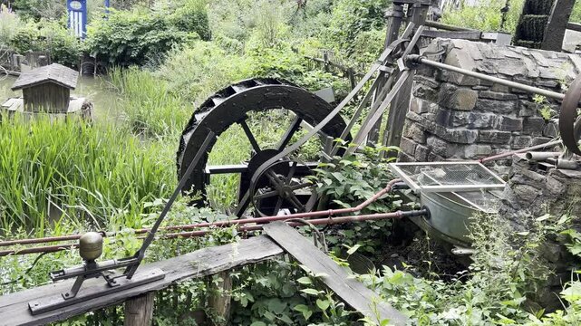 Mill wheel