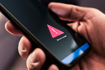Error, problem with connection or phone mobile app. Bad signal in cell device. Broken smartphone. Alert message. Failure notification. Software restart, crash or overheating issue. Slow wifi network.