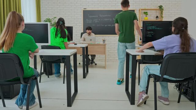 Beginning of a computer science or coding lesson