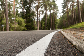 Fototapeta premium Straßen in den Bergen in Südtirol