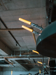 カフェの照明器具