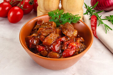 Pork with vegetables and oyster sauce