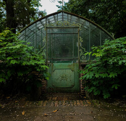 garden greenhouse