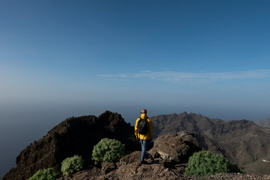 exploring the gomera island 