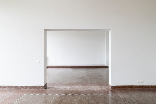 doorway in empty room