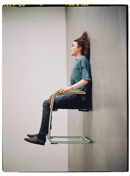 Wall-Mounted Chair Moment