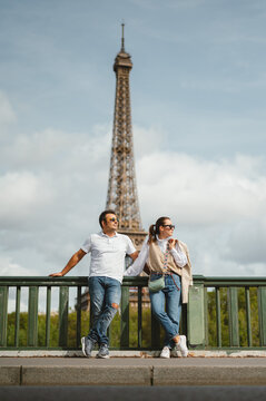 Couple near eiffel tower in paris