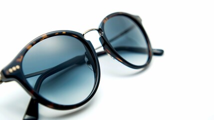 Round-frame sunglasses with blue-gray tinted lenses