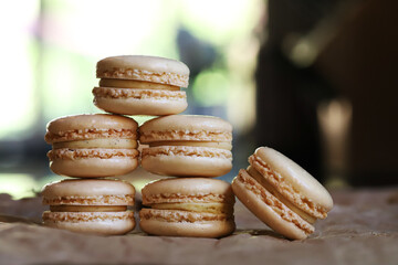 Vanilla Macarons