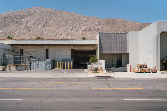 Palm Springs loading dock