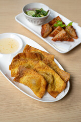 chicken wings with salad