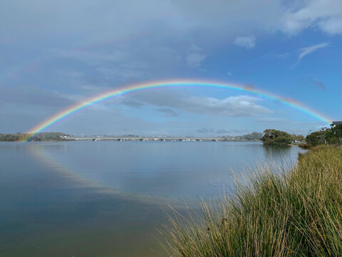 Full rainbow with reflection